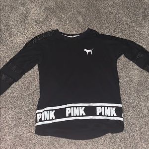 sweatshirt/hoodie/crew neck